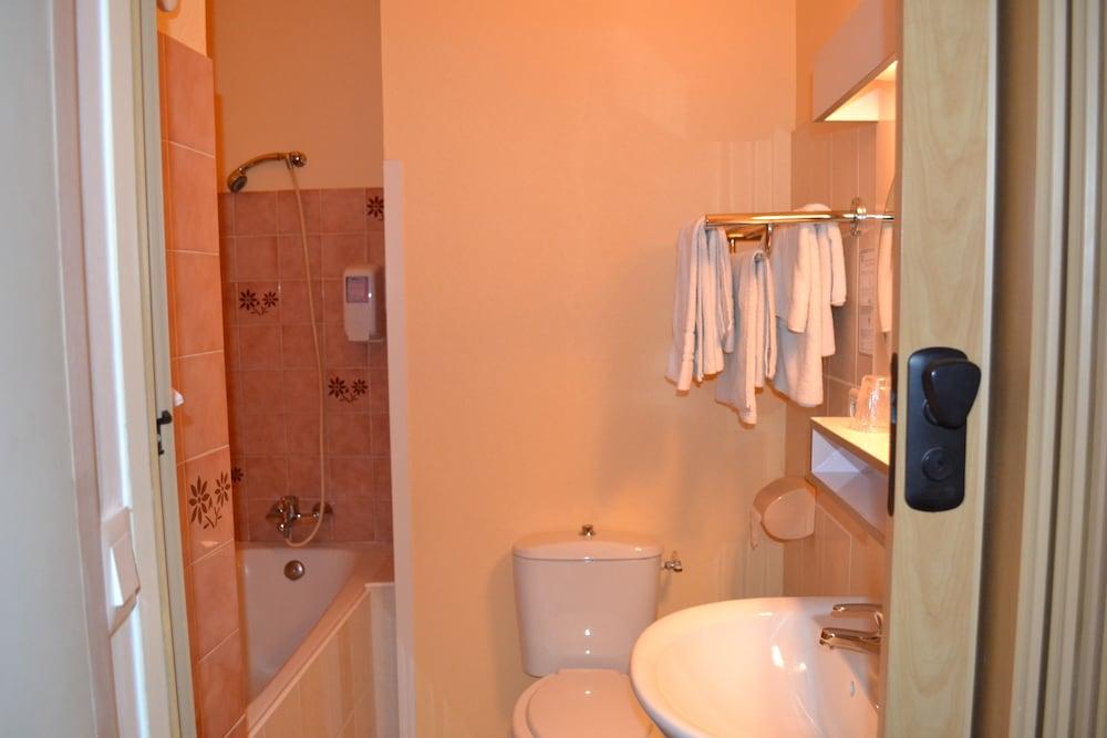 Le Bretagne Hotel 2*