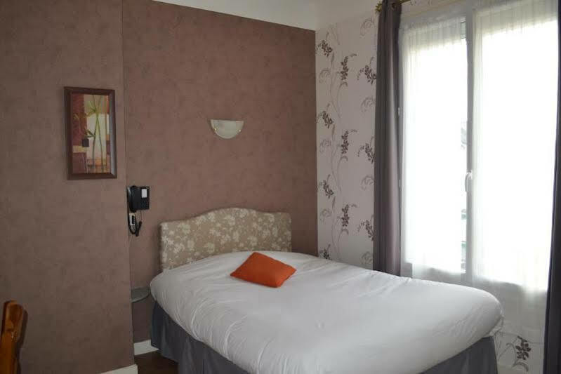 Le Bretagne Hotel 2*